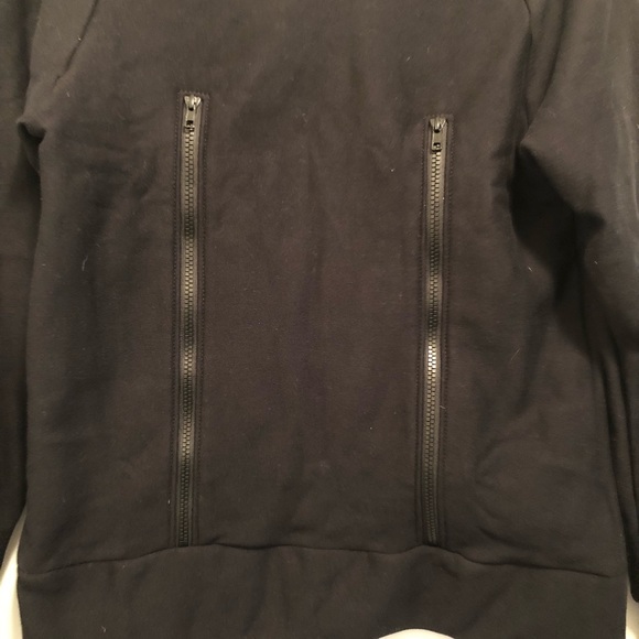 Black nursing sweatshirt by Lechelibre - Picture 3 of 4